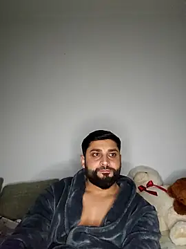 Snapshot of Mehmet2304 chatting on January 29, 1:16 am Mehmet2304 online show from January 29, 1:16 am