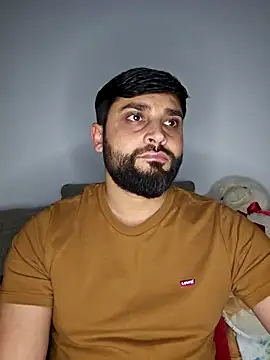 Snapshot of Mehmet2304 chatting on January 29, 11:56 pm Mehmet2304 online show from January 29, 11:56 pm