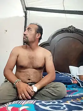 Goloso2423 online show from December 3, 8:23 am