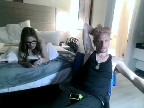 AQuickPhyx online show from February 5, 12:53 am