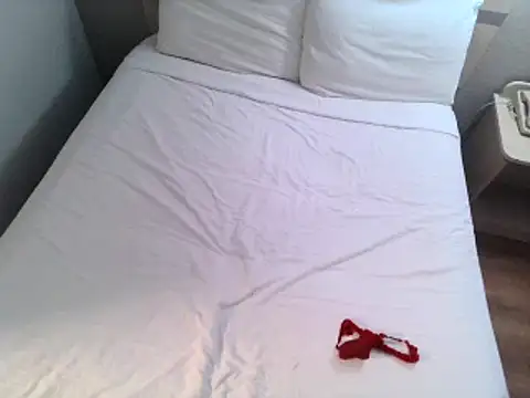 AQuickPhyx online show from March 20, 1:13 am