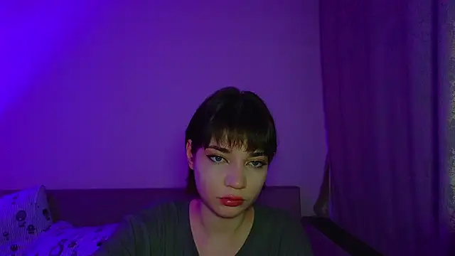 CassJonn online show from October 20, 5:57 pm