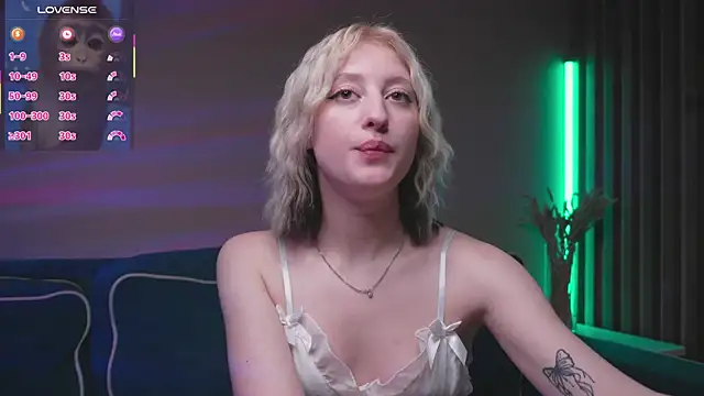 milasmiu online show from March 4, 11:11 pm