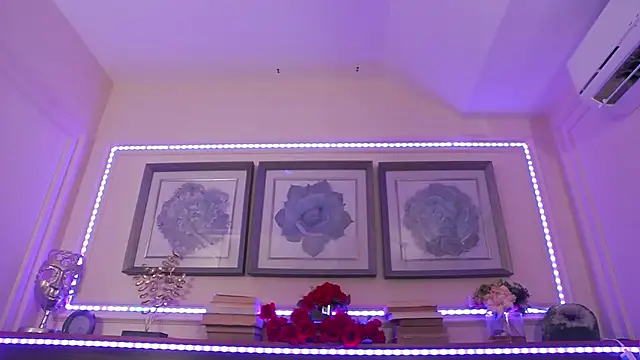 BustyEva  online show from March 25, 4:40 am