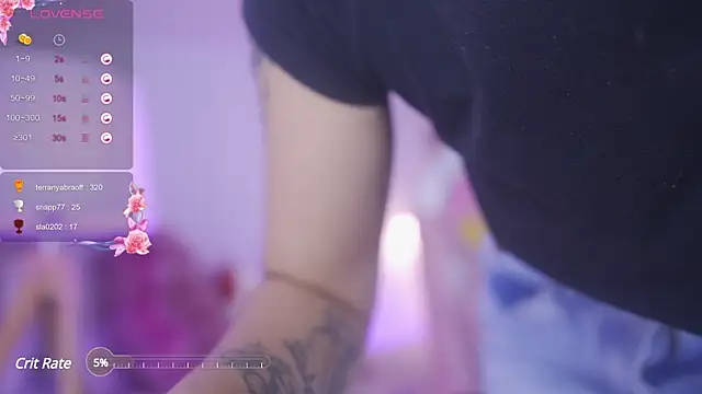 Snapshot of Hade_collinss chatting on January 22, 8:38 pm Hade collinss online show from January 22, 8:38 pm