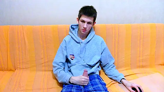 Snapshot of Lester_Broo chatting on February 20, 7:21 am Lester Broo online show from February 20, 7:21 am