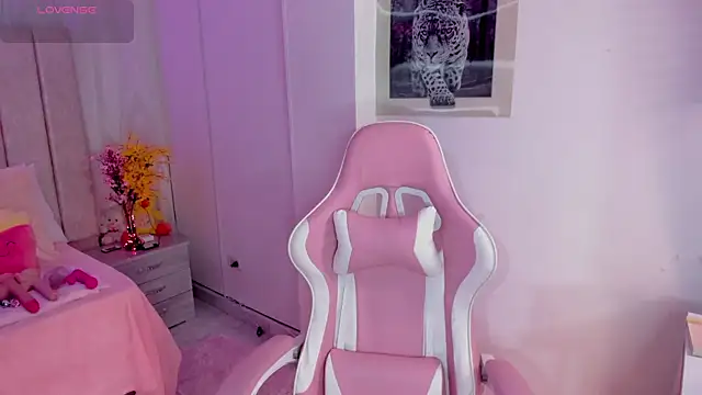 tamy xoo online show from February 6, 7:51 pm