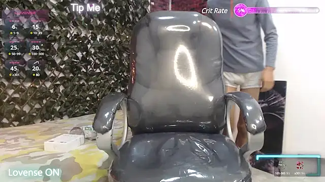 HarolddXL online show from March 22, 12:35 pm