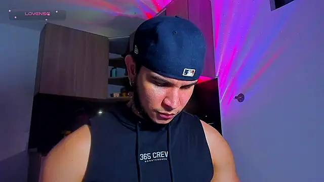austinoficial online show from May 9, 12:05 am