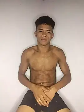 Snapshot of Black_Manba chatting on February 15, 4:47 am Black Manba online show from February 15, 4:47 am