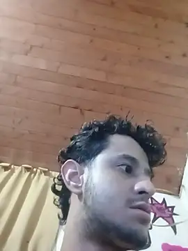 Snapshot of nxus77 chatting on November 15, 5:49 am nxus77 online show from November 15, 5:49 am