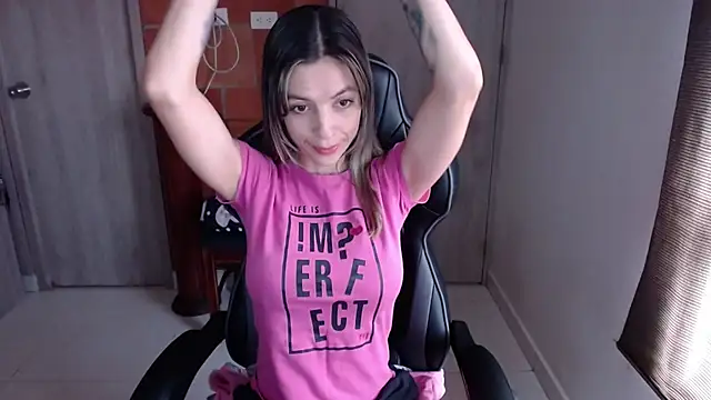 Princezzlove3 online show from January 30, 1:53 pm