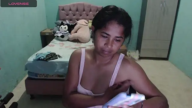 july-feria online show from April 8, 2:39 pm