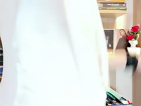 Lush-Office online show from October 27, 7:01 am