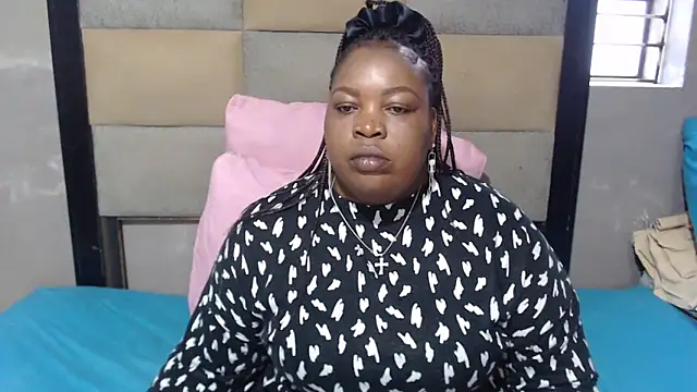 omalicha98 online show from February 16, 7:26 am