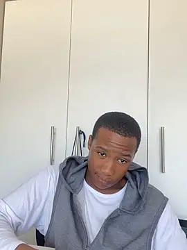 snotLoud online show from February 12, 9:10 am