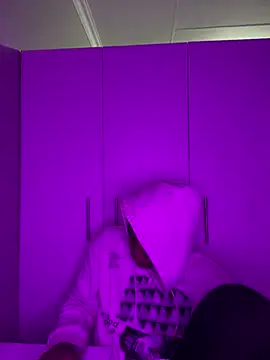 snotLoud online show from March 18, 8:48 pm