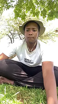 snotLoud online show from February 24, 8:56 am