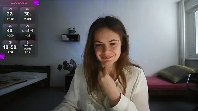 Snapshot of Your___Hope chatting on March 4, 6:26 am Your Hope online show from March 4, 6:26 am