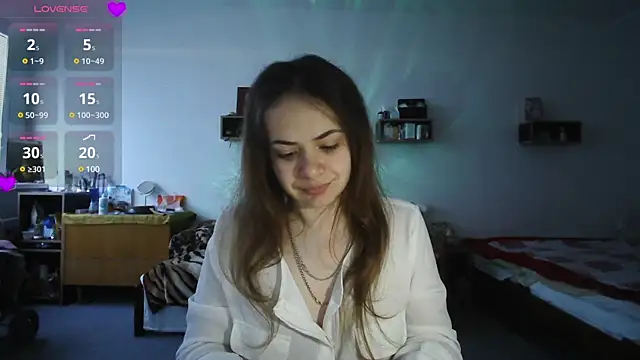 Snapshot of Your___Hope chatting on March 6, 6:19 am Your Hope online show from March 6, 6:19 am