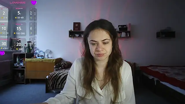 Snapshot of Your___Hope chatting on March 10, 6:27 am Your Hope online show from March 10, 6:27 am