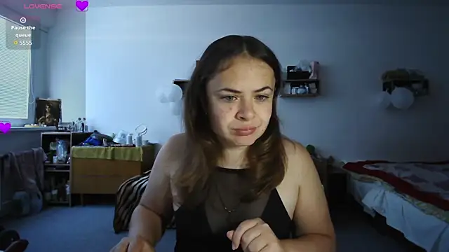 Snapshot of Your___Hope chatting on September 15, 5:40 am Your Hope online show from September 15, 5:40 am