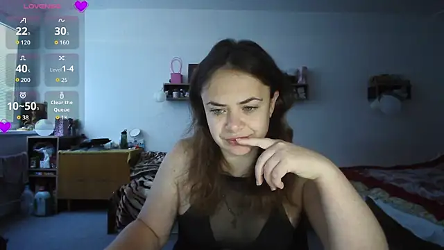 Snapshot of Your___Hope chatting on September 29, 5:34 am Your Hope online show from September 29, 5:34 am