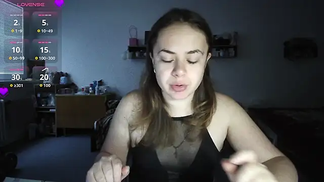 Snapshot of Your___Hope chatting on October 23, 5:40 am Your Hope online show from October 23, 5:40 am