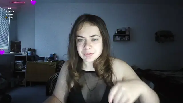 Snapshot of Your___Hope chatting on October 29, 6:37 am Your Hope online show from October 29, 6:37 am