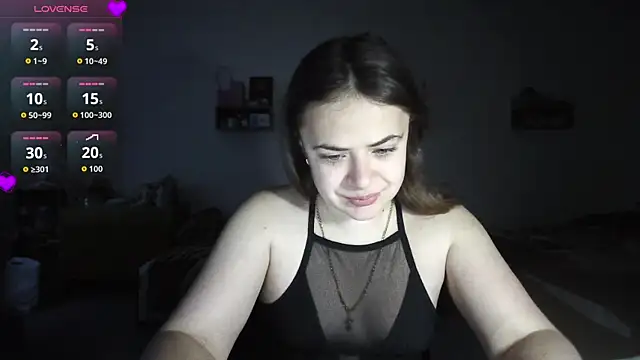 Snapshot of Your___Hope chatting on November 26, 6:47 am Your Hope online show from November 26, 6:47 am