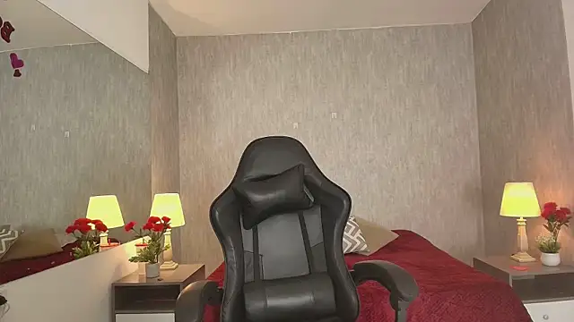 victoriapalmerfg online show from March 13, 3:35 am