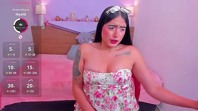 Snapshot of ScarletEmber3 chatting on March 9, 4:16 am ScarletEmber3 online show from March 9, 4:16 am