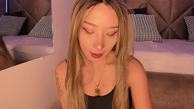 SabrinaSpell  online show from September 26, 11:58 am