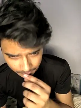 Snapshot of kaif_220 chatting on October 13, 1:11 pm kaif 220 online show from October 13, 1:11 pm