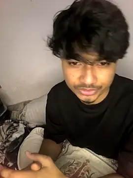 Snapshot of kaif_220 chatting on February 16, 5:42 pm kaif 220 online show from February 16, 5:42 pm