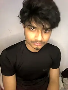 Snapshot of kaif_220 chatting on February 21, 7:26 pm kaif 220 online show from February 21, 7:26 pm