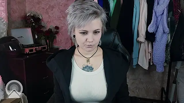 EvaBrownie online show from January 28, 12:32 pm