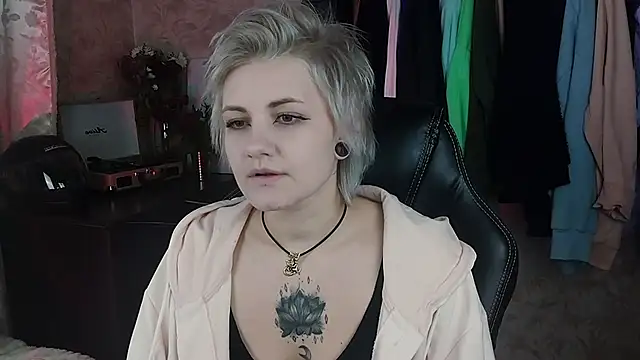 EvaBrownie online show from January 29, 11:51 am