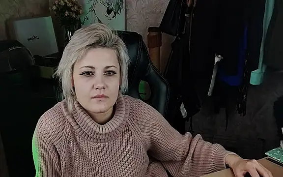 EvaBrownie online show from March 12, 9:34 am