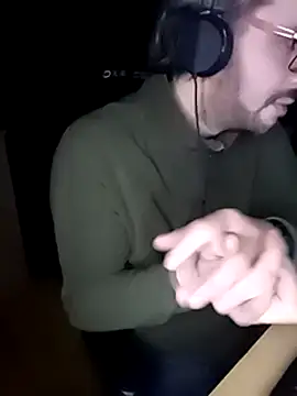 stary-w-kalesonach online show from January 26, 11:39 pm