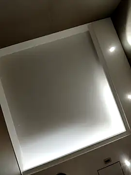 lilandi0521 online show from February 25, 5:30 am