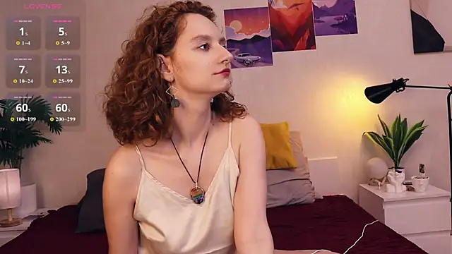 Leya Curly online show from July 8, 4:00 pm