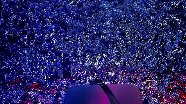 Sahara Shields online show from January 15, 1:31 pm