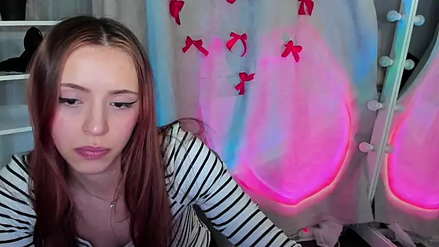 Sahara Shields online show from February 5, 1:22 pm