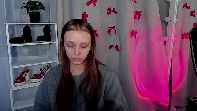 Sahara Shields online show from February 9, 1:25 pm