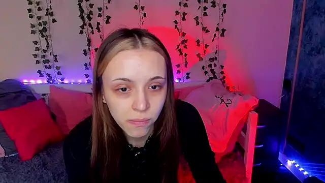 Sahara Shields online show from February 27, 10:15 am