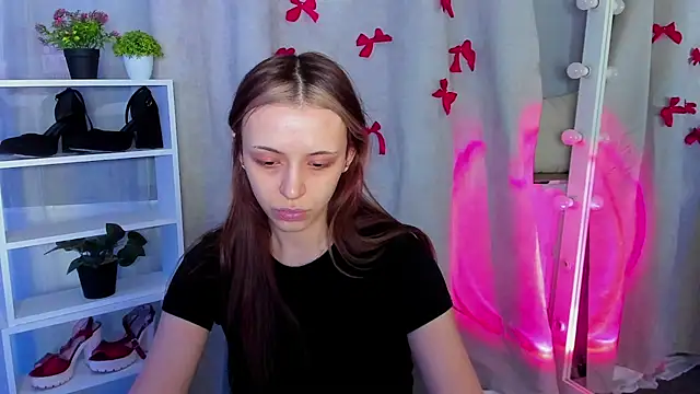 Sahara Shields online show from March 5, 10:22 am