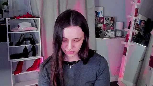 Sahara Shields online show from March 22, 9:13 am