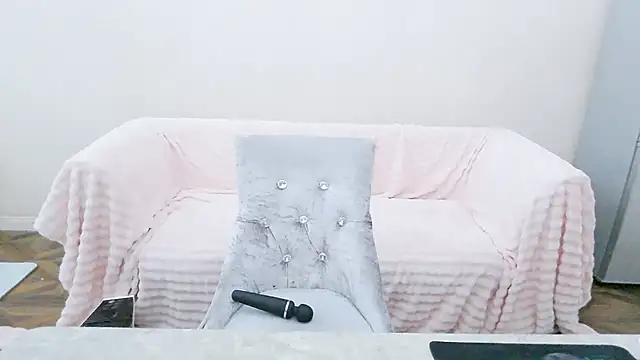 vnhfds online show from February 1, 5:39 am