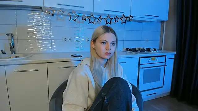 Snapshot of SynnoveEyre chatting on January 27, 2:46 pm SynnoveEyre online show from January 27, 2:46 pm